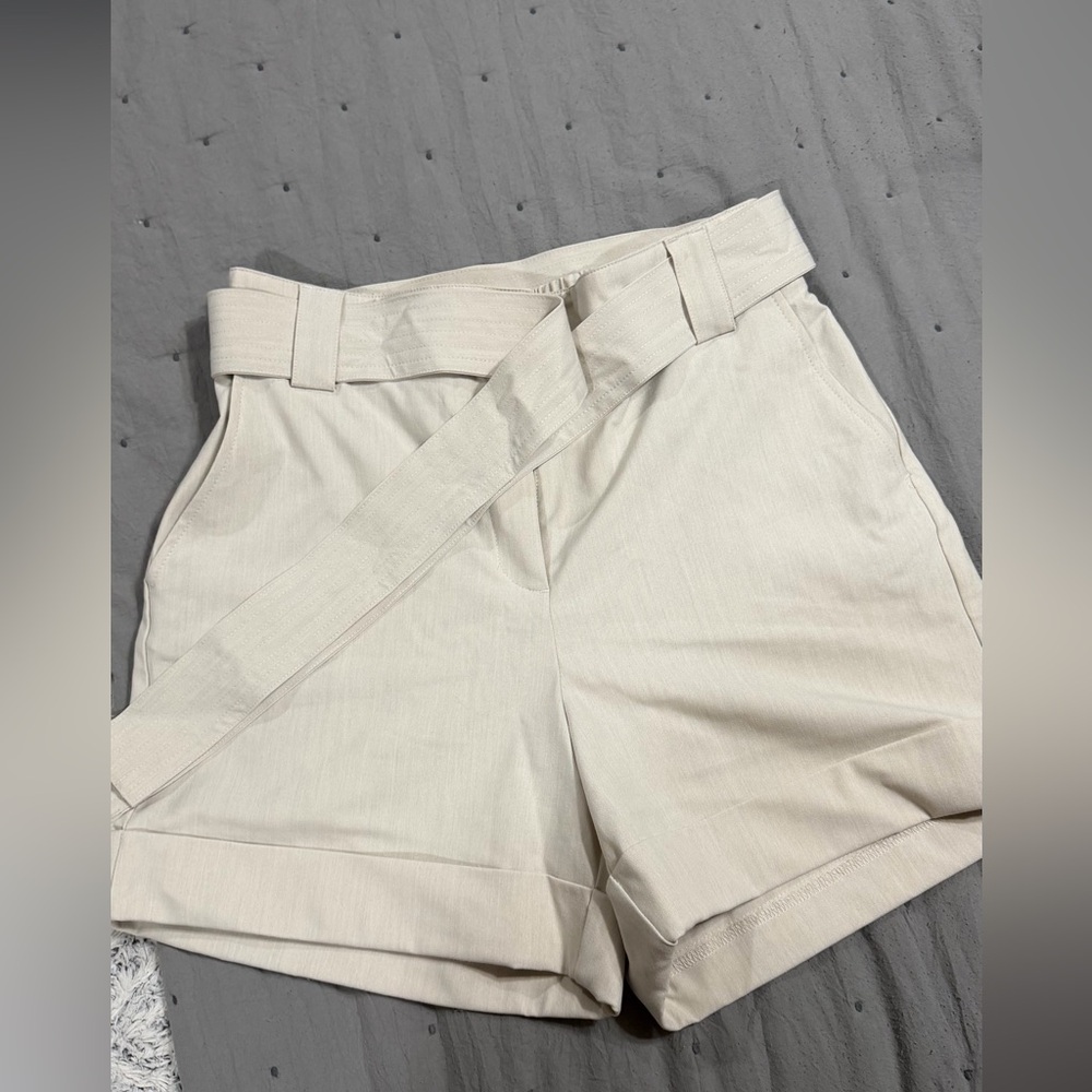 Rachel Zoe High Waist Cream Shorts